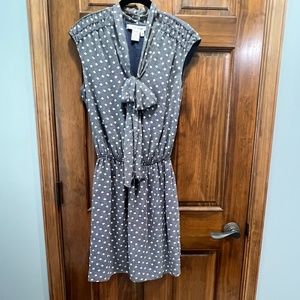 Sleeveless Dress with Bow